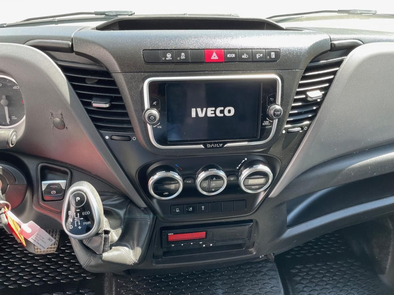 Tenteli kamyonet Iveco Daily 70C21HA8/P (72C) Euro6 Klima AHK Navi ZV: fotoğraf 11