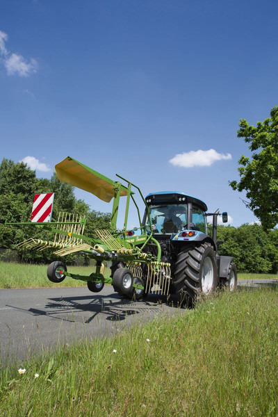 Krone Enkele harken - Ot toplama tırmığı: fotoğraf 4 Krone Enkele harken - Ot toplama tırmığı: fotoğraf 4