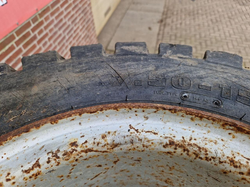 Onbekend Banden - Lastikler ve jantlar: fotoğraf 5 Onbekend Banden - Lastikler ve jantlar: fotoğraf 5