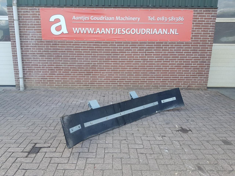 Rubberschuif /modderschuif - Dozer bıçağı: fotoğraf 1 Rubberschuif /modderschuif - Dozer bıçağı: fotoğraf 1