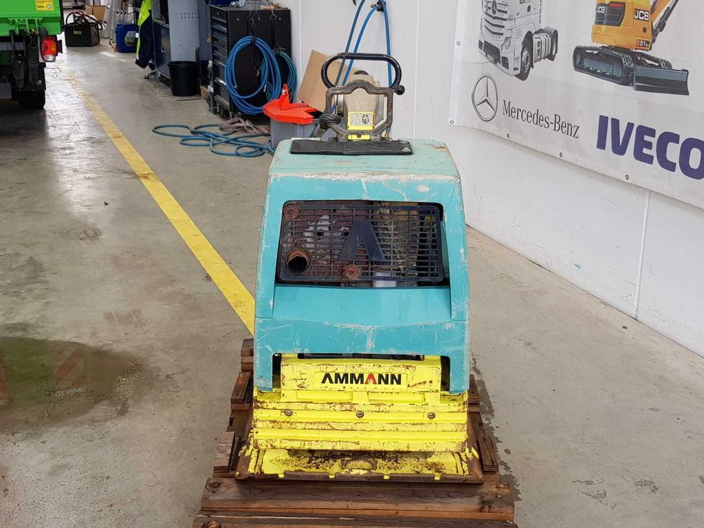 Ammann APH 6530 Rüttelplatte / 539kg / 2018 / Diesel - Titreşimli kompaktör: fotoğraf 4 Ammann APH 6530 Rüttelplatte / 539kg / 2018 / Diesel - Titreşimli kompaktör: fotoğraf 4