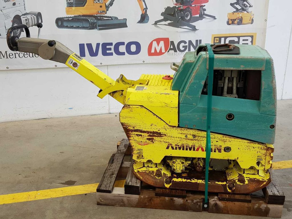 Ammann APH 6530 Rüttelplatte / 539kg / 2018 / Diesel Ammann APH 6530 Rüttelplatte / 539kg / 2018 / Diesel - Titreşimli kompaktör: fotoğraf 3 Ammann APH 6530 Rüttelplatte / 539kg / 2018 / Diesel Ammann APH 6530 Rüttelplatte / 539kg / 2018 / Diesel - Titreşimli kompaktör: fotoğraf 3