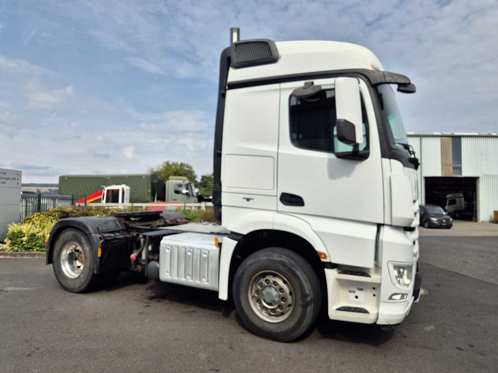 Mercedes-Benz Arocs 1845 LS 4x4 HAD Retarder Hydraulik Navi - Çekici: fotoğraf 3 Mercedes-Benz Arocs 1845 LS 4x4 HAD Retarder Hydraulik Navi - Çekici: fotoğraf 3