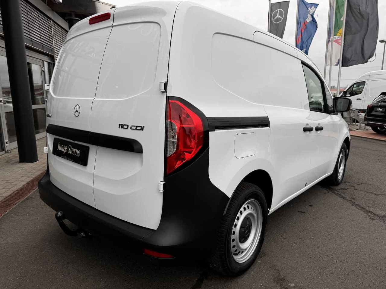 Mercedes-Benz Citan 110 CDI Klima Kamera MBUX SHZ Tempomat AHK - Diğer araçlar: fotoğraf 4 Mercedes-Benz Citan 110 CDI Klima Kamera MBUX SHZ Tempomat AHK - Diğer araçlar: fotoğraf 4