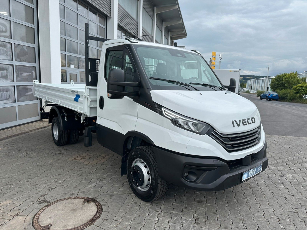 Iveco 70C18H 3-S.-Kipper Meiller *R3.450mm*2xAHK* - Damperli kamyonet: fotoğraf 3 Iveco 70C18H 3-S.-Kipper Meiller *R3.450mm*2xAHK* - Damperli kamyonet: fotoğraf 3