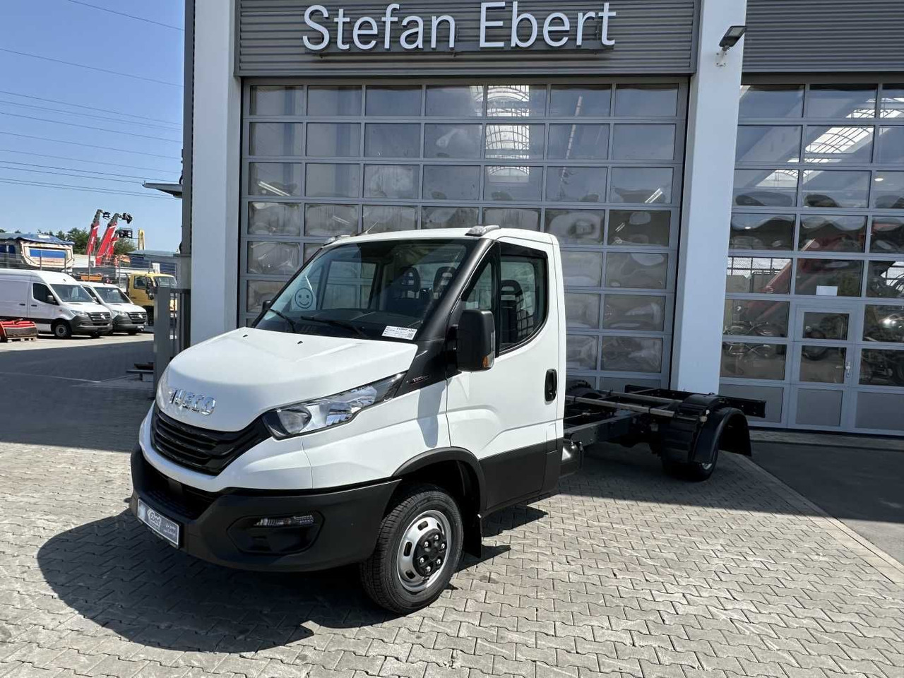 Iveco Daily 50C18 H 3.0L *R4.350mm*Klima* - Şasi kamyon: fotoğraf 1 Iveco Daily 50C18 H 3.0L *R4.350mm*Klima* - Şasi kamyon: fotoğraf 1