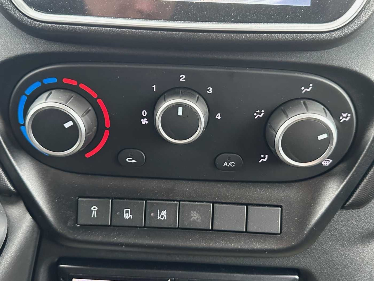 Iveco Daily 50C18H A8 DoKa *AHK*Automatik*7-Sitze* finansal kiralama Iveco Daily 50C18H A8 DoKa *AHK*Automatik*7-Sitze*: fotoğraf 15 Iveco Daily 50C18H A8 DoKa *AHK*Automatik*7-Sitze* finansal kiralama Iveco Daily 50C18H A8 DoKa *AHK*Automatik*7-Sitze*: fotoğraf 15