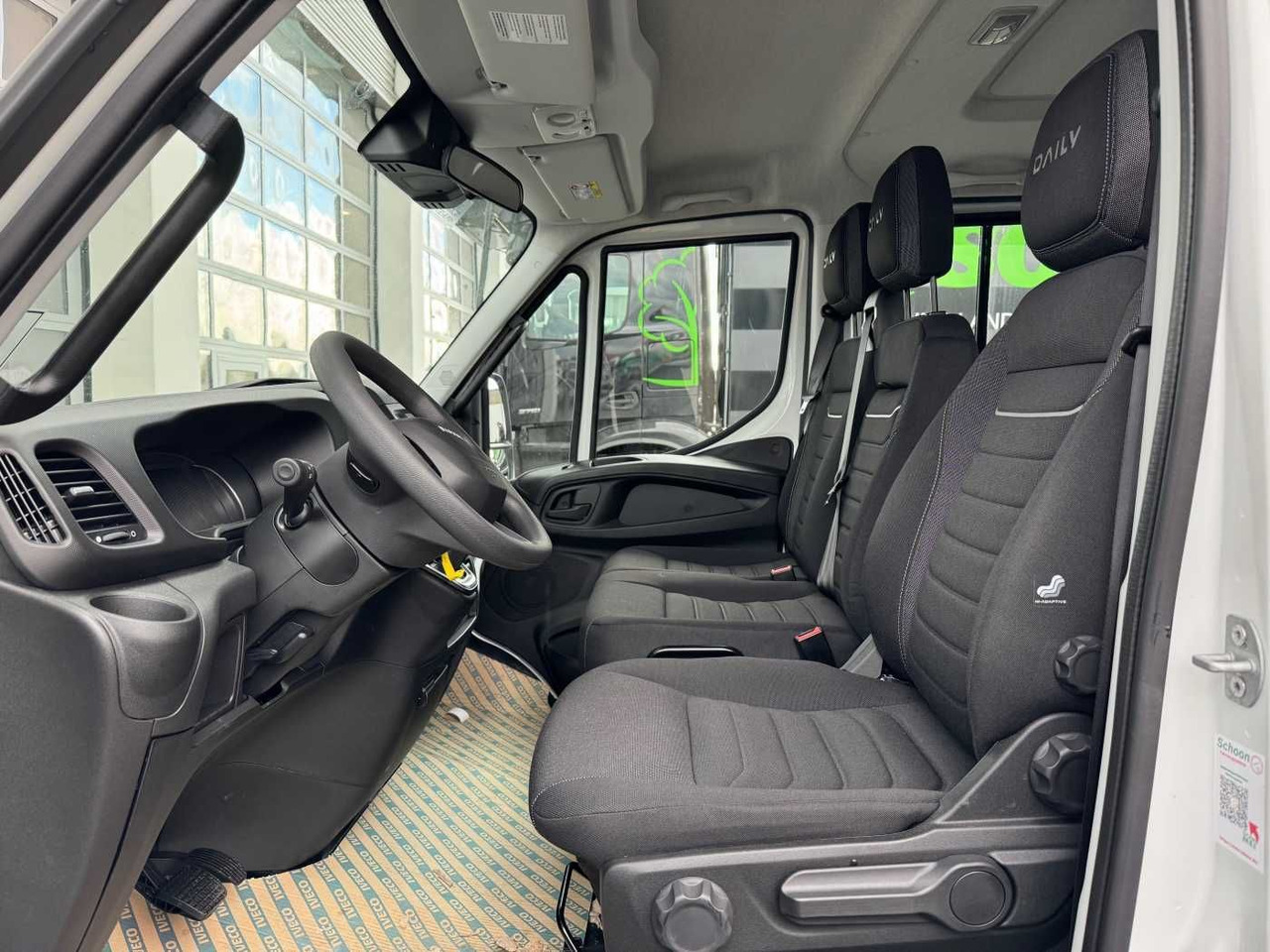 Iveco Daily 50C18H A8 DoKa *AHK*Automatik*7-Sitze* finansal kiralama Iveco Daily 50C18H A8 DoKa *AHK*Automatik*7-Sitze*: fotoğraf 9 Iveco Daily 50C18H A8 DoKa *AHK*Automatik*7-Sitze* finansal kiralama Iveco Daily 50C18H A8 DoKa *AHK*Automatik*7-Sitze*: fotoğraf 9
