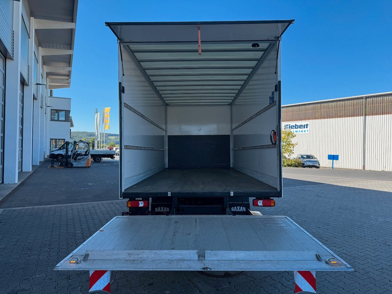 Iveco Daily 70C18 A8 *Koffer*LBW*Automatik* - Kapalı kasa kamyonet: fotoğraf 5 Iveco Daily 70C18 A8 *Koffer*LBW*Automatik* - Kapalı kasa kamyonet: fotoğraf 5