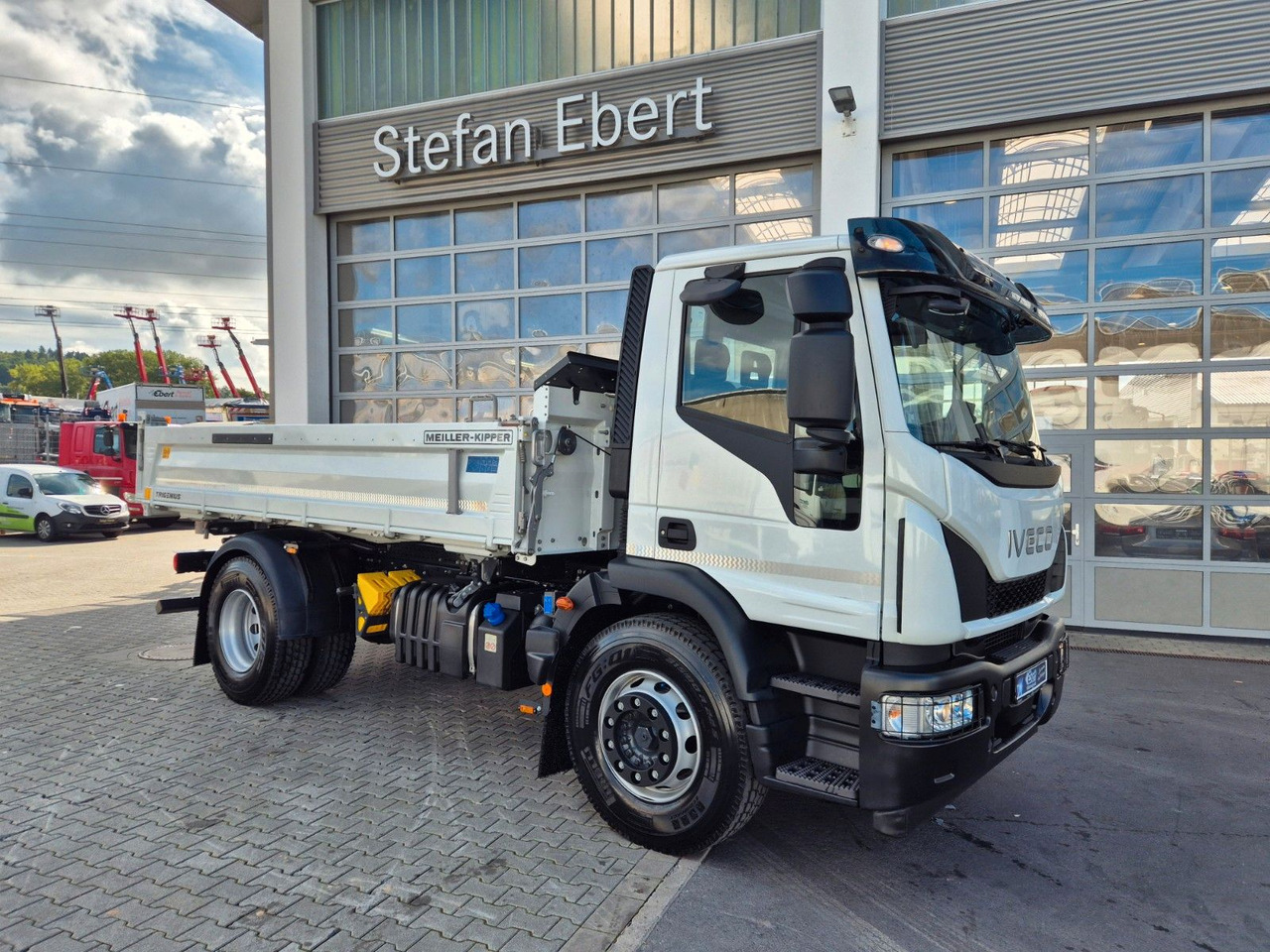 Iveco Eurocargo ML180E32K 4x2 Meiller AHK - Damperli kamyon: fotoğraf 5 Iveco Eurocargo ML180E32K 4x2 Meiller AHK - Damperli kamyon: fotoğraf 5