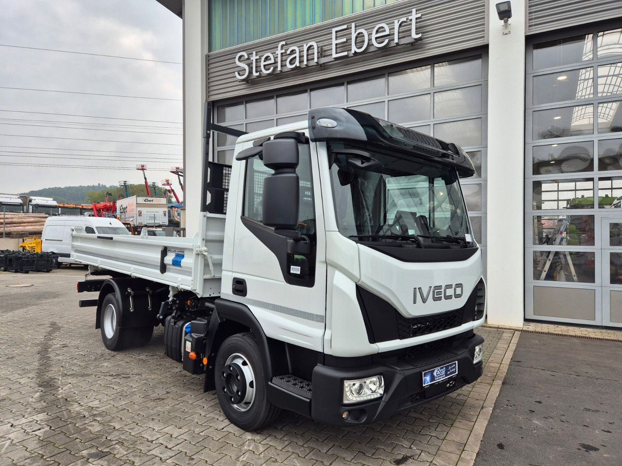 Iveco Eurocargo ML80E21 Meiller Kipper 2x AHK 3 Sitze - Damperli kamyonet: fotoğraf 3 Iveco Eurocargo ML80E21 Meiller Kipper 2x AHK 3 Sitze - Damperli kamyonet: fotoğraf 3