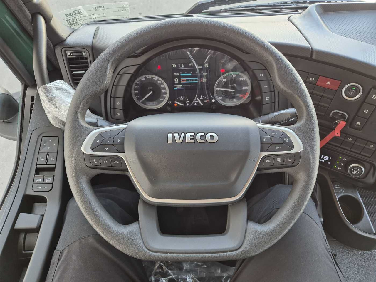 Damperli kamyon, Vinçli kamyon Iveco T-Way AD190T36W/P 4x4 HIAB X-HIDUO 118E-3 Funk: fotoğraf 15