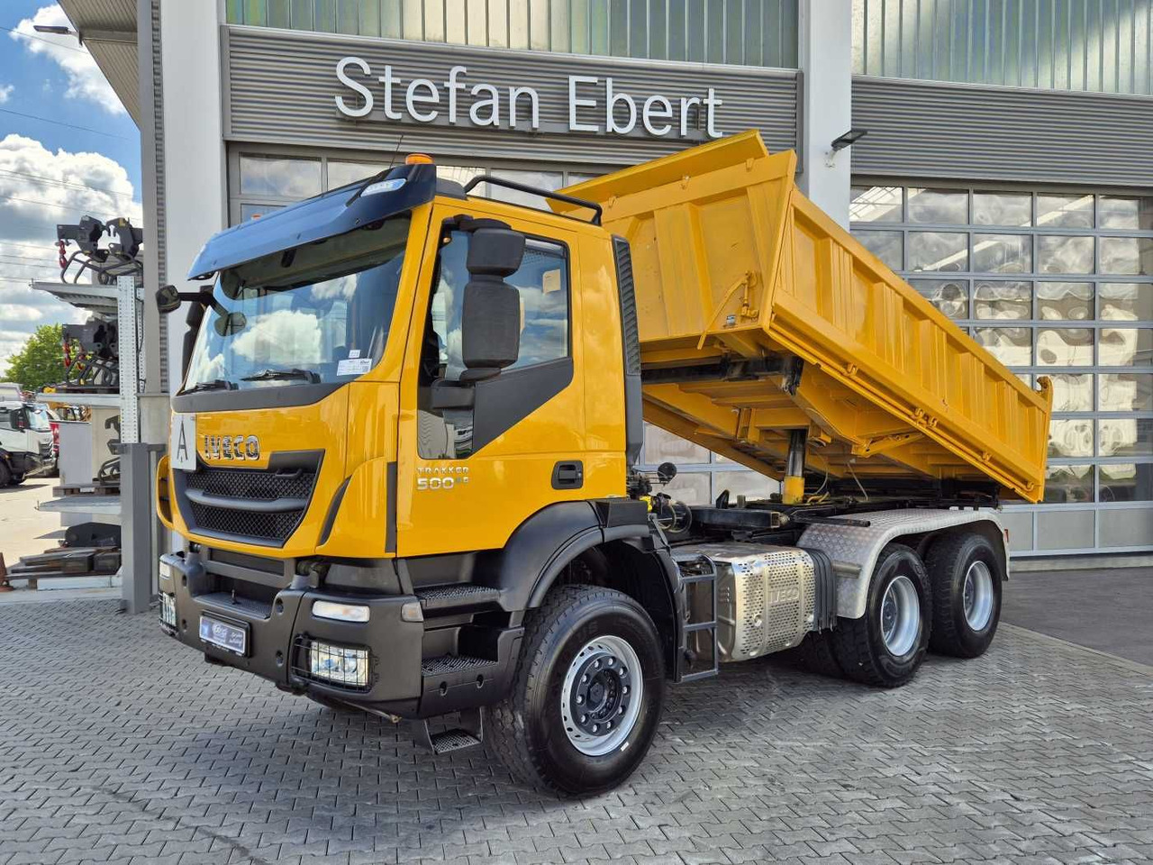 Iveco Trakker AD380T50 6x4 Kipper/SZM Wechselsystem - Damperli kamyon: fotoğraf 1 Iveco Trakker AD380T50 6x4 Kipper/SZM Wechselsystem - Damperli kamyon: fotoğraf 1