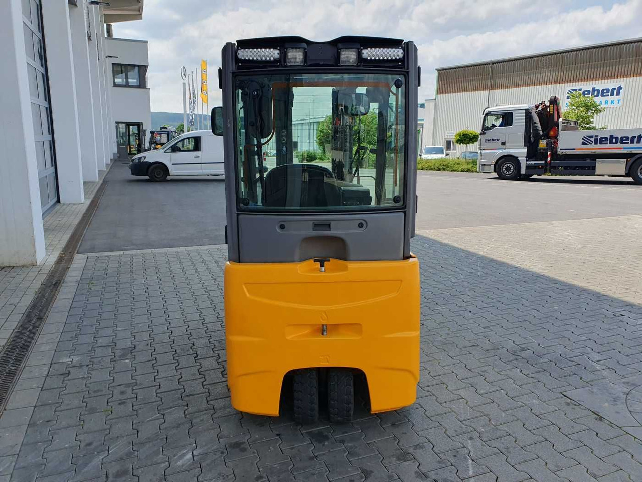 Jungheinrich EFG 215 / Triplex: 4.25m! / SS / 4.166h / 2024 - Elektrikli forklift: fotoğraf 5 Jungheinrich EFG 215 / Triplex: 4.25m! / SS / 4.166h / 2024 - Elektrikli forklift: fotoğraf 5