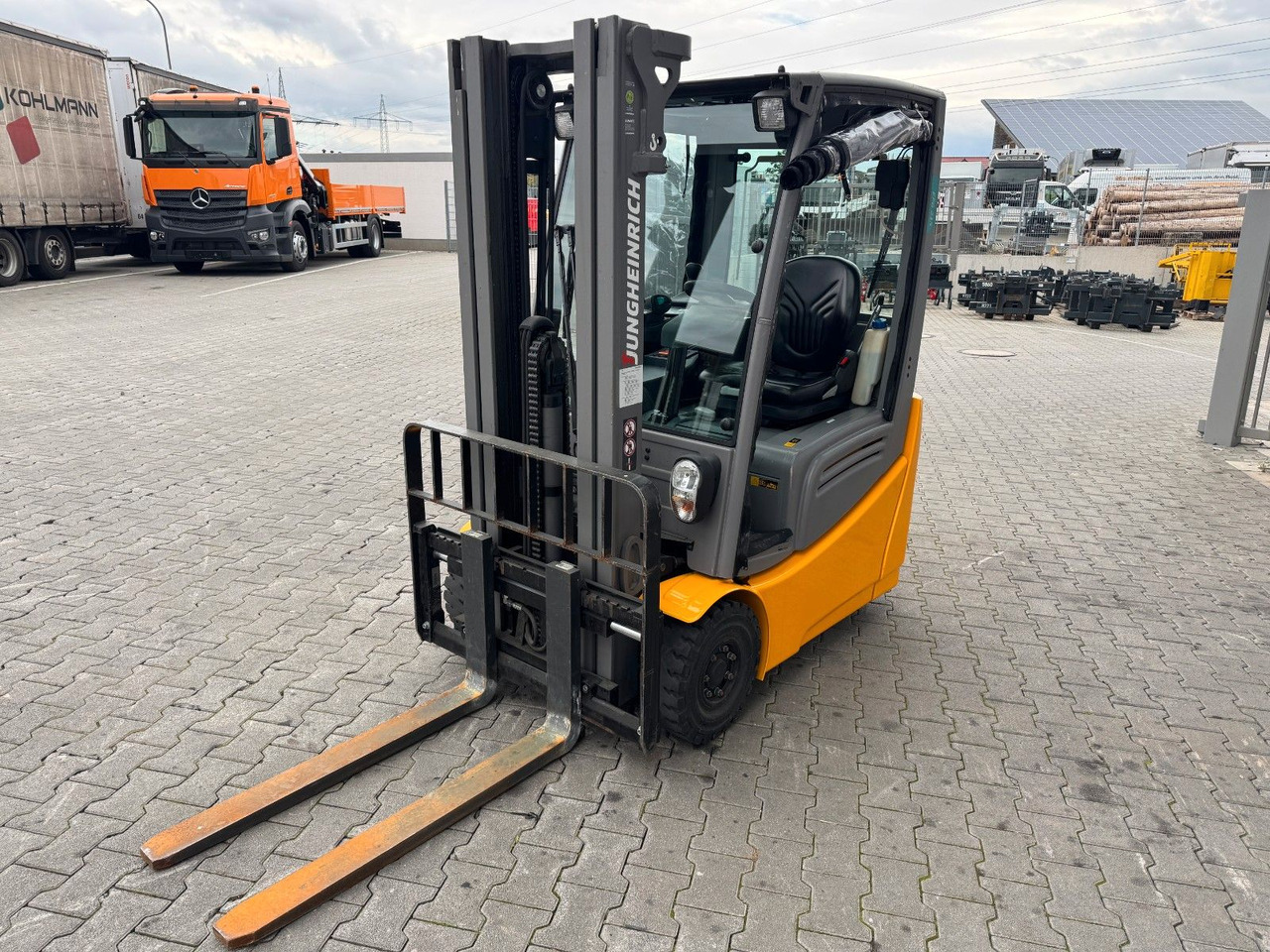 Jungheinrich EFG 215 / Triplex: 4.25m! / SS / 4.168h / 2024 - Elektrikli forklift: fotoğraf 5 Jungheinrich EFG 215 / Triplex: 4.25m! / SS / 4.168h / 2024 - Elektrikli forklift: fotoğraf 5