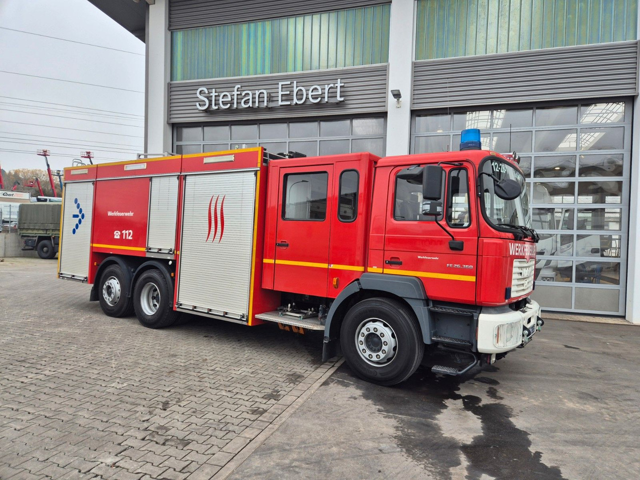 MAN FE 26.360 FNLC/L Feuerwehr Löschfahrzeug - Kamyon: fotoğraf 4 MAN FE 26.360 FNLC/L Feuerwehr Löschfahrzeug - Kamyon: fotoğraf 4