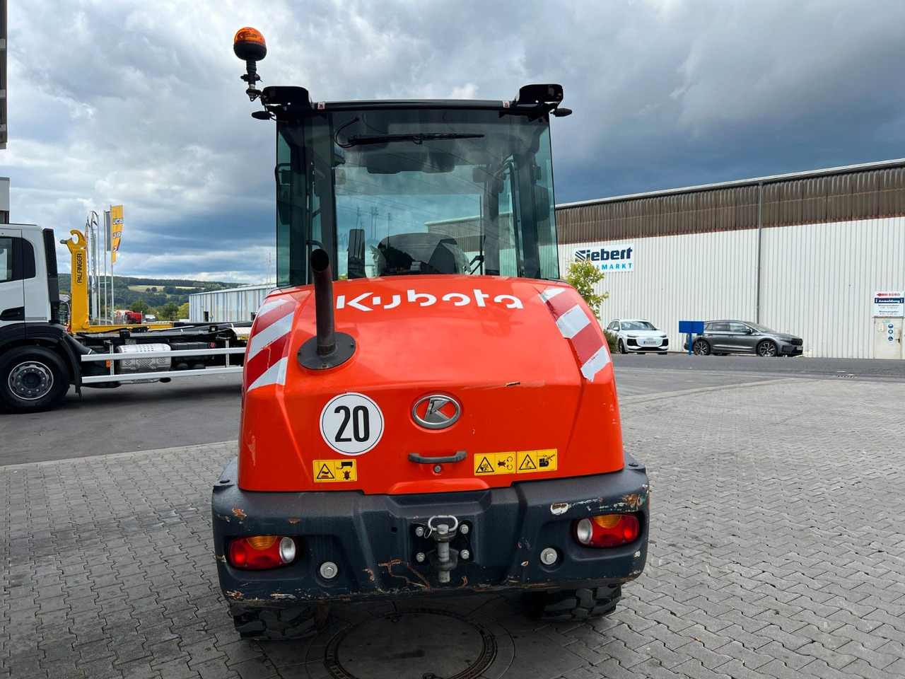 Kubota R070 / Gabel & Schaufel / nur 1.869h! - Tekerlekli yükleyici: fotoğraf 5 Kubota R070 / Gabel & Schaufel / nur 1.869h! - Tekerlekli yükleyici: fotoğraf 5