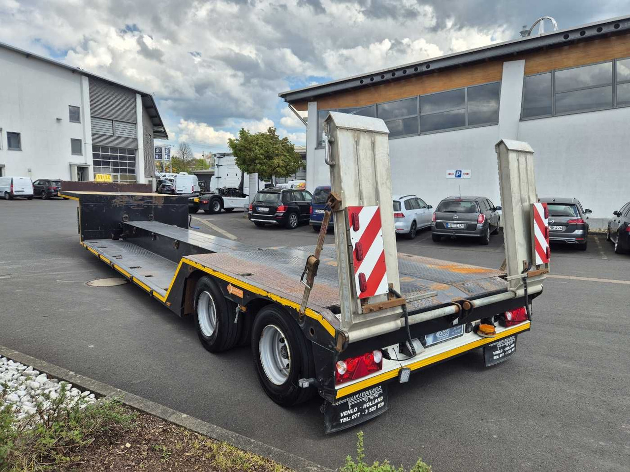 LinTrailers S2A 14 LSDN Teleskopierbar BPW-Achsen 57.000km - Alçak çerçeveli platform dorse: fotoğraf 3 LinTrailers S2A 14 LSDN Teleskopierbar BPW-Achsen 57.000km - Alçak çerçeveli platform dorse: fotoğraf 3