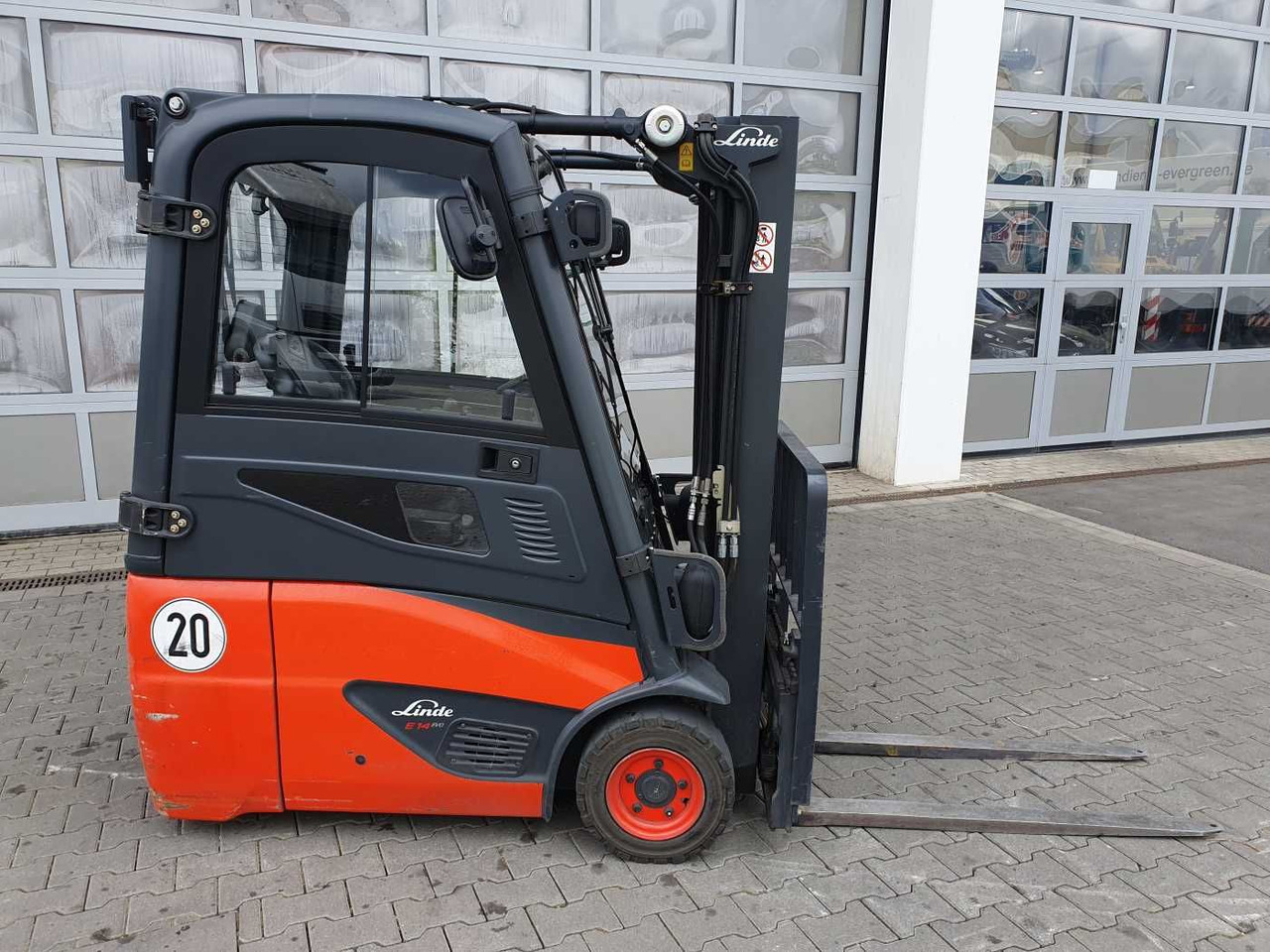 Linde E14 - 02 / Triplex: 4.00m! / SS / nur 1.777h! - Elektrikli forklift: fotoğraf 2 Linde E14 - 02 / Triplex: 4.00m! / SS / nur 1.777h! - Elektrikli forklift: fotoğraf 2
