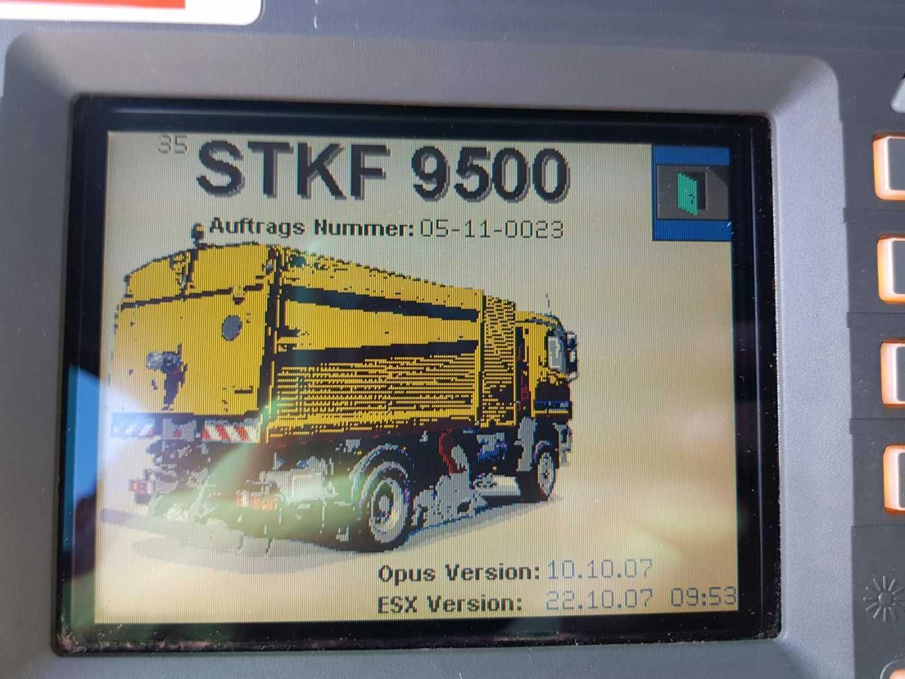 Mercedes-Benz Actros 2032 A 4x4 Bucher STKF 9500 Airport finansal kiralama Mercedes-Benz Actros 2032 A 4x4 Bucher STKF 9500 Airport: fotoğraf 11
