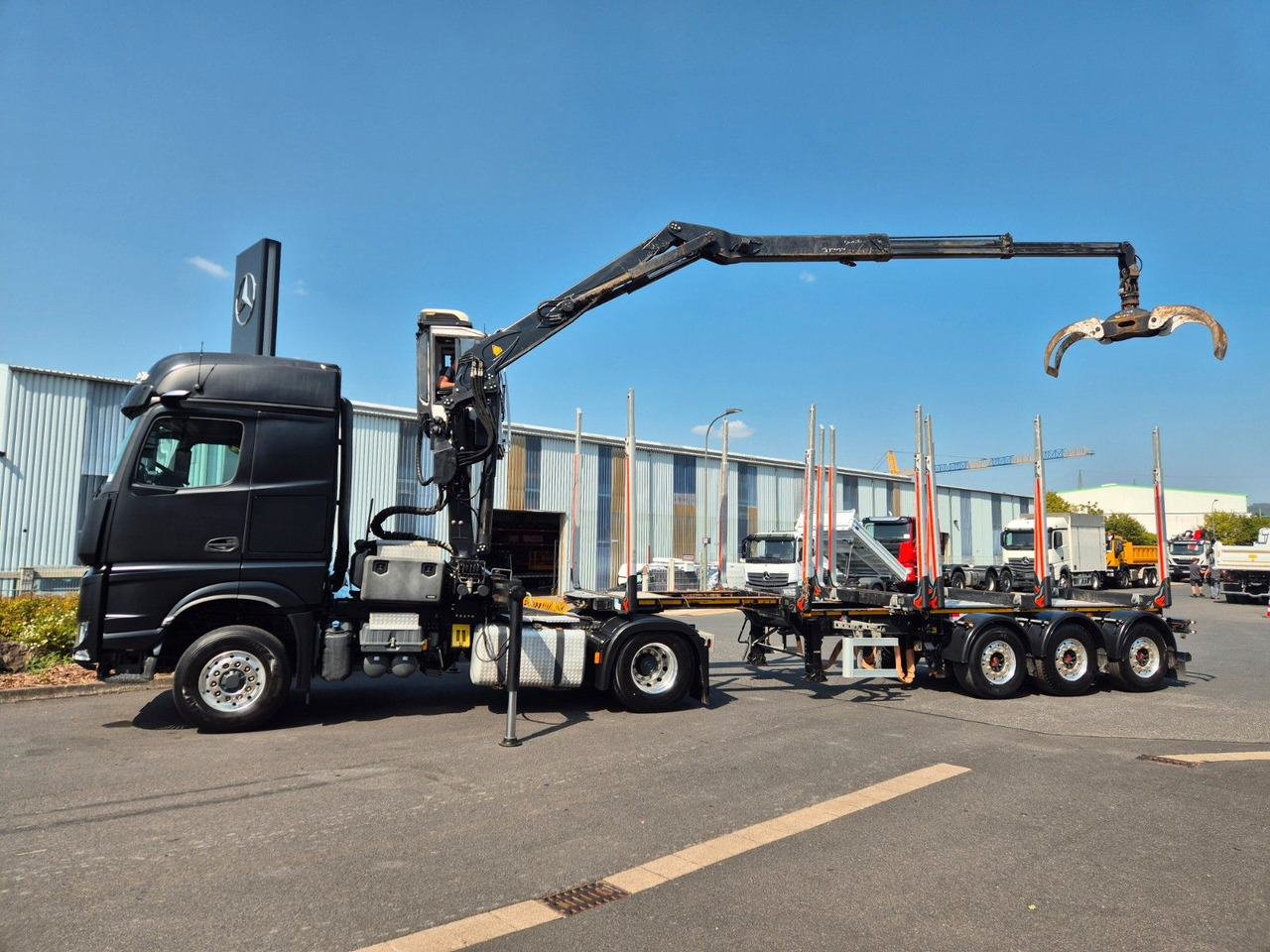 Mercedes-Benz Arocs 1853 LS 4x4 HAD Palfinger Q170Z96+Doll H3L - Vinçli kamyon: fotoğraf 3 Mercedes-Benz Arocs 1853 LS 4x4 HAD Palfinger Q170Z96+Doll H3L - Vinçli kamyon: fotoğraf 3