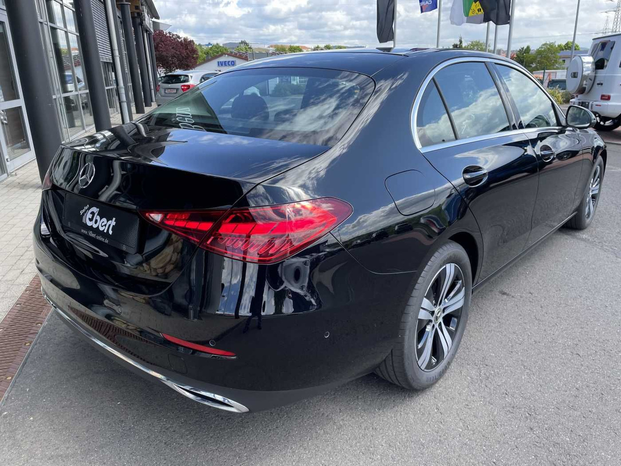 Mercedes-Benz C 180 9G Avantgarde Memory+Distr+ 360°+Keyless+L - Sedan araba: fotoğraf 4 Mercedes-Benz C 180 9G Avantgarde Memory+Distr+ 360°+Keyless+L - Sedan araba: fotoğraf 4