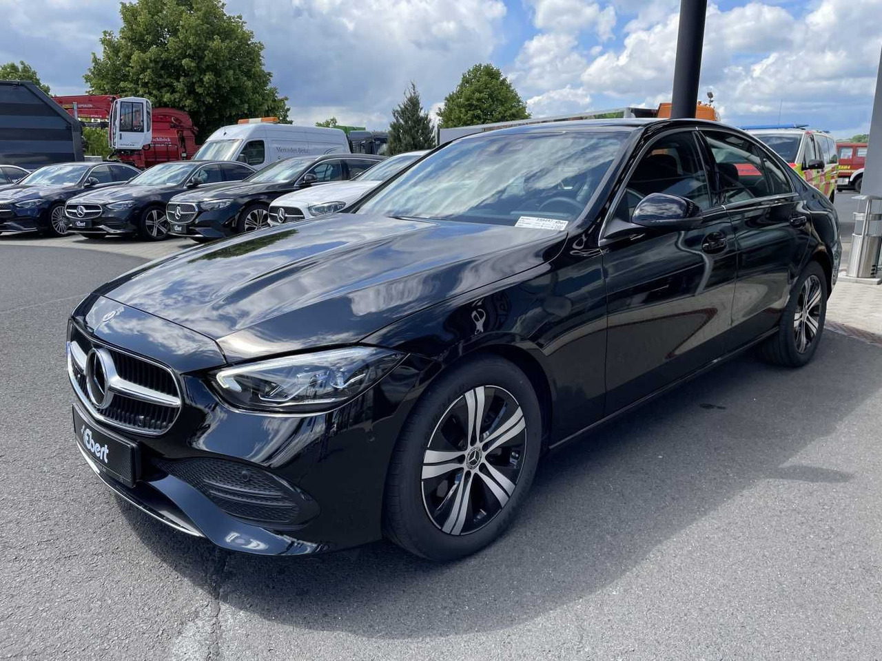 Mercedes-Benz C 180 9G Avantgarde Memory+Distr+ 360°+Keyless+L - Sedan araba: fotoğraf 2 Mercedes-Benz C 180 9G Avantgarde Memory+Distr+ 360°+Keyless+L - Sedan araba: fotoğraf 2