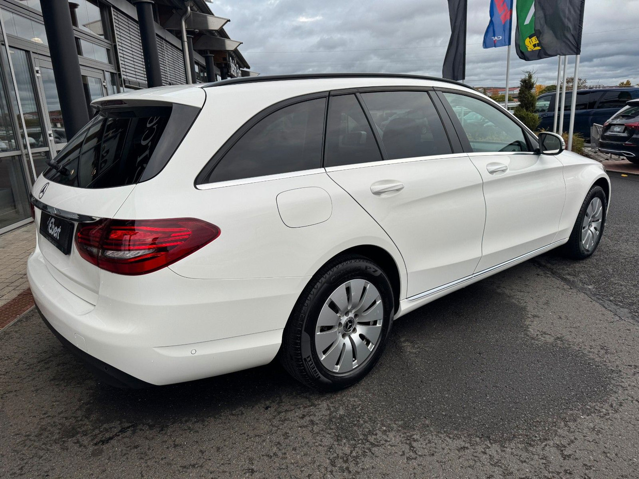 Mercedes-Benz C 180d T LED+RKamera+SHZ+DAB - Station wagon: fotoğraf 4 Mercedes-Benz C 180d T LED+RKamera+SHZ+DAB - Station wagon: fotoğraf 4