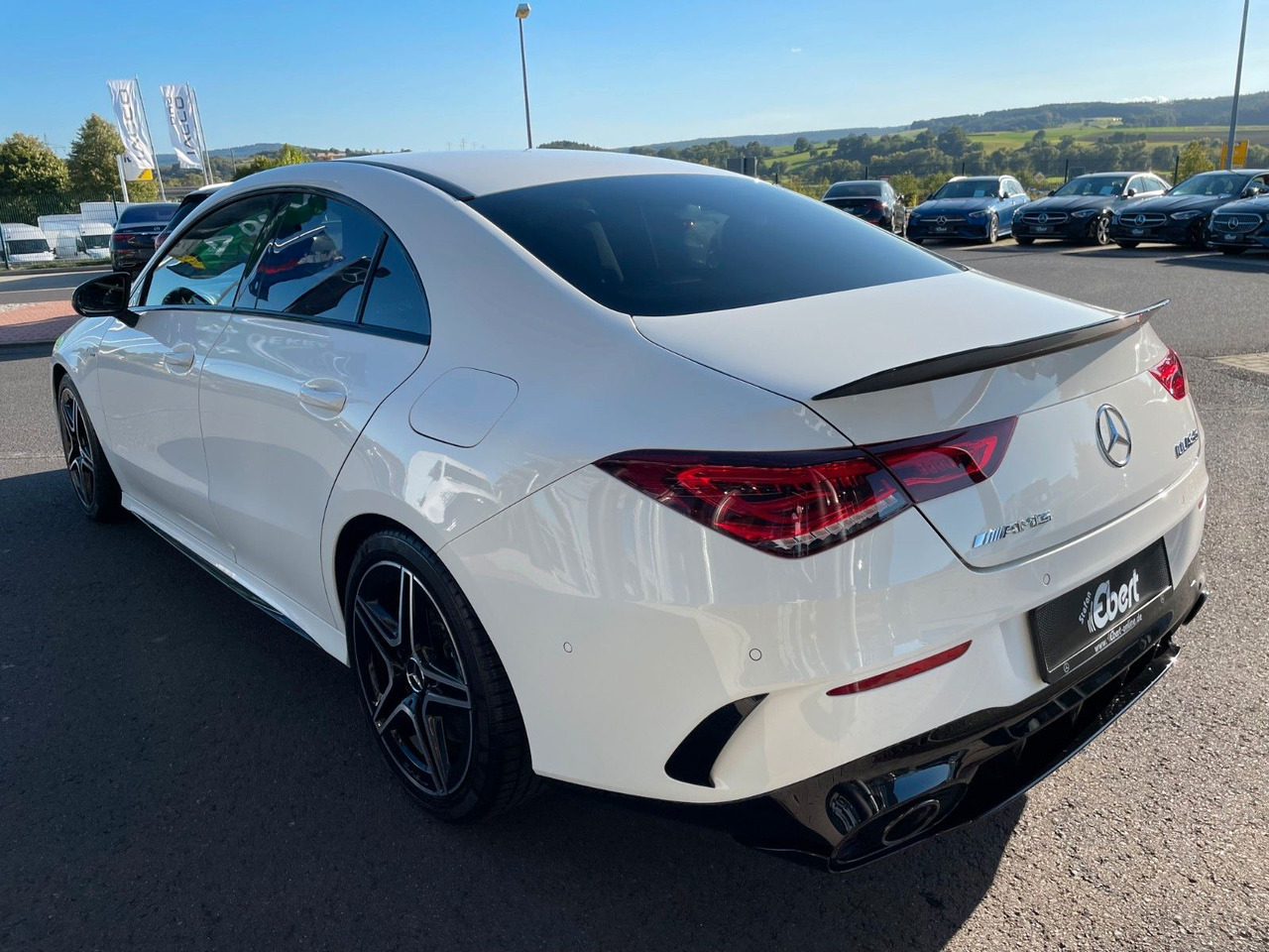 Mercedes-Benz CLA 35 AMG Aero+TotW+R-Kamera+Ambiente - Coupe: fotoğraf 3 Mercedes-Benz CLA 35 AMG Aero+TotW+R-Kamera+Ambiente - Coupe: fotoğraf 3