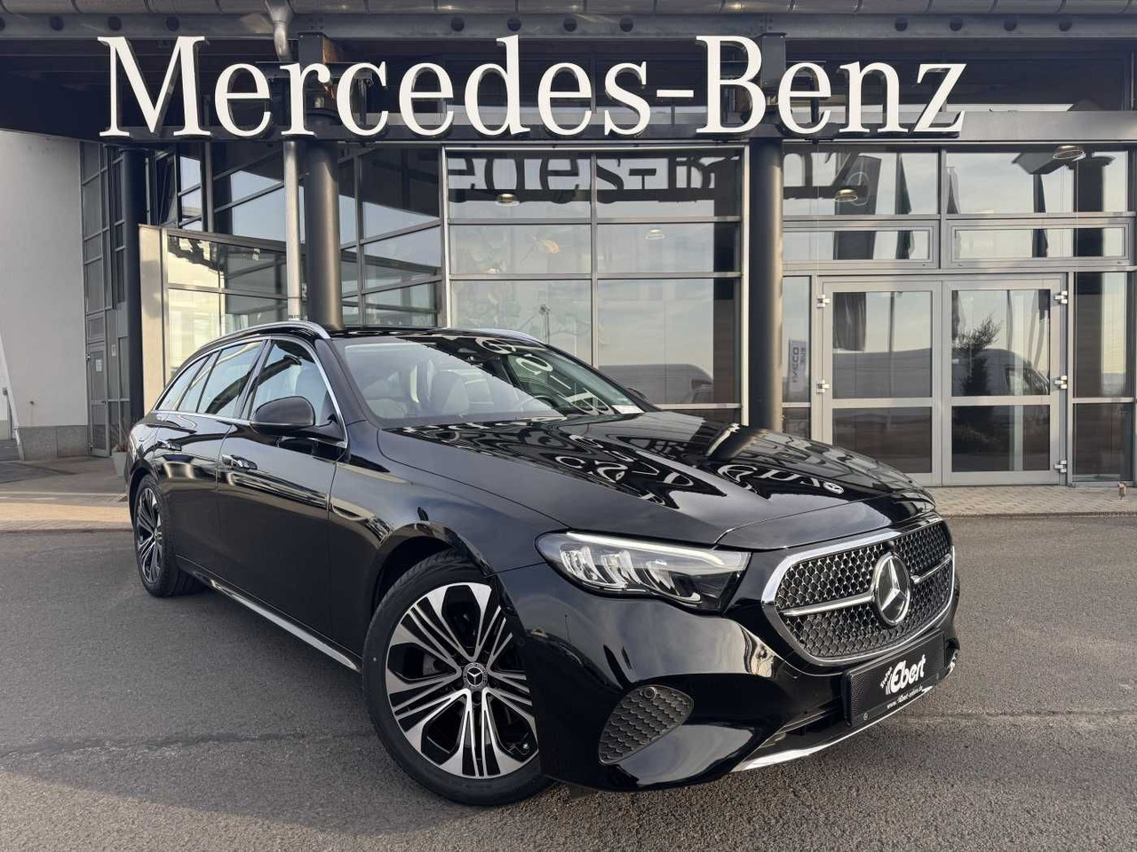 Mercedes-Benz E 200 T AVANTGARDE+DistrPlus+Pano+ AHK+Ambiente - Binek araba: fotoğraf 1 Mercedes-Benz E 200 T AVANTGARDE+DistrPlus+Pano+ AHK+Ambiente - Binek araba: fotoğraf 1
