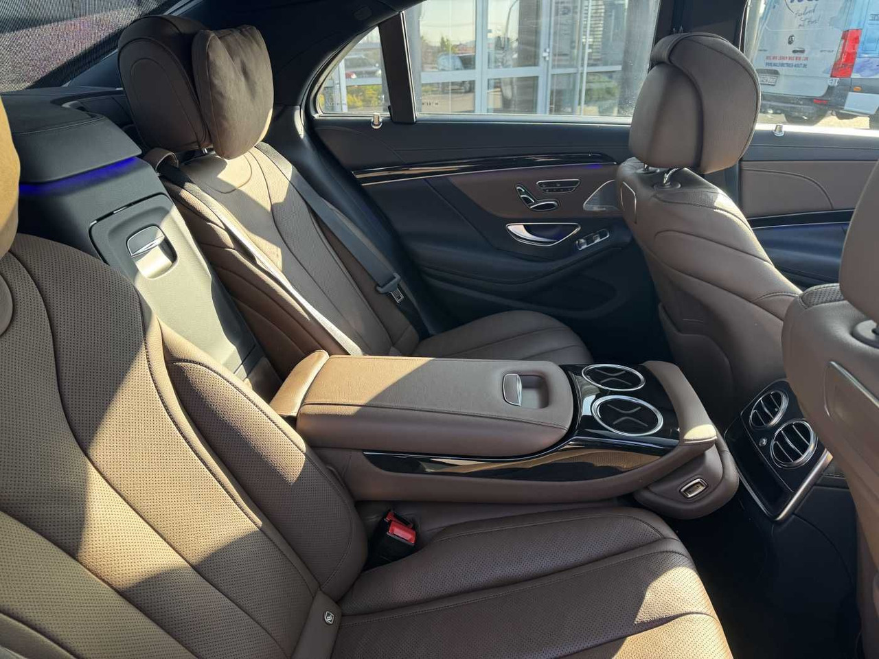 Mercedes-Benz S 400d 4M AMG+Pano+Burm+Distr+Massage+ HUD - Sedan araba: fotoğraf 5 Mercedes-Benz S 400d 4M AMG+Pano+Burm+Distr+Massage+ HUD - Sedan araba: fotoğraf 5