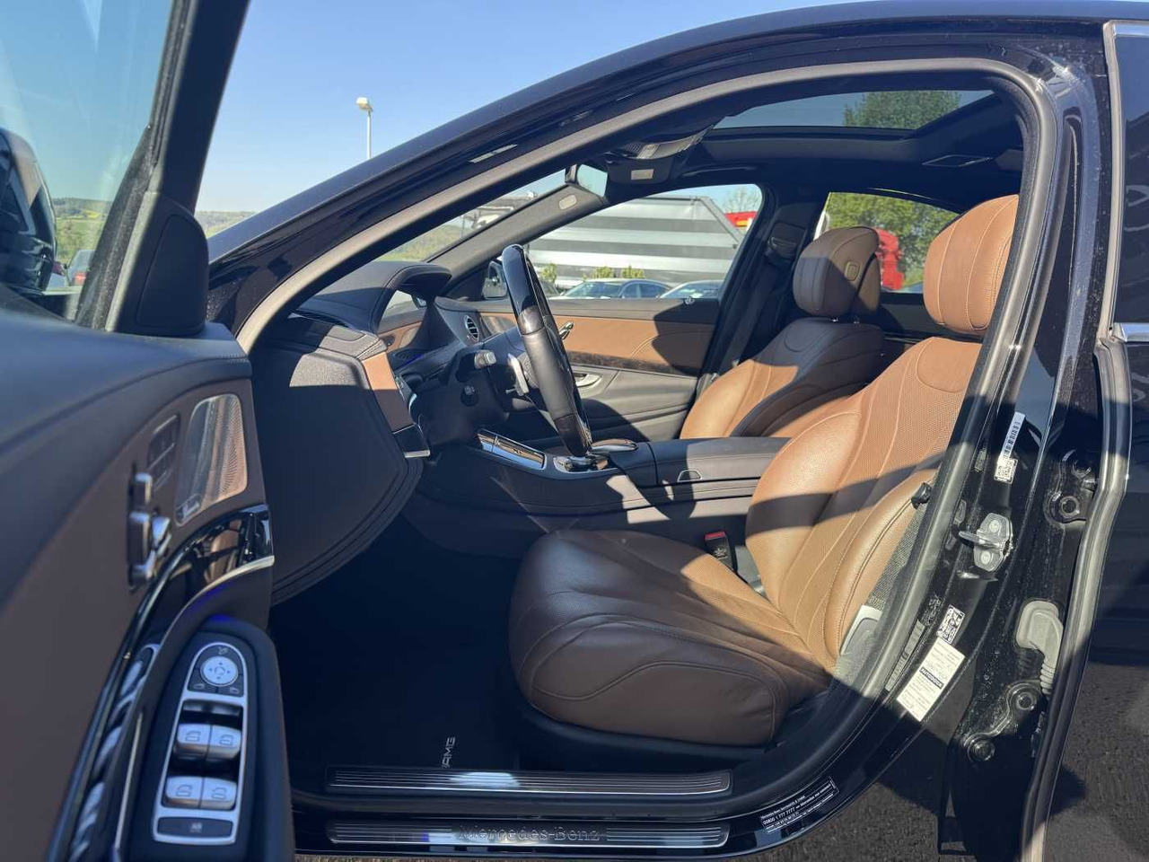 Mercedes-Benz S 400d 4M AMG+Pano+Burm+Distr+Massage+ HUD - Sedan araba: fotoğraf 1 Mercedes-Benz S 400d 4M AMG+Pano+Burm+Distr+Massage+ HUD - Sedan araba: fotoğraf 1