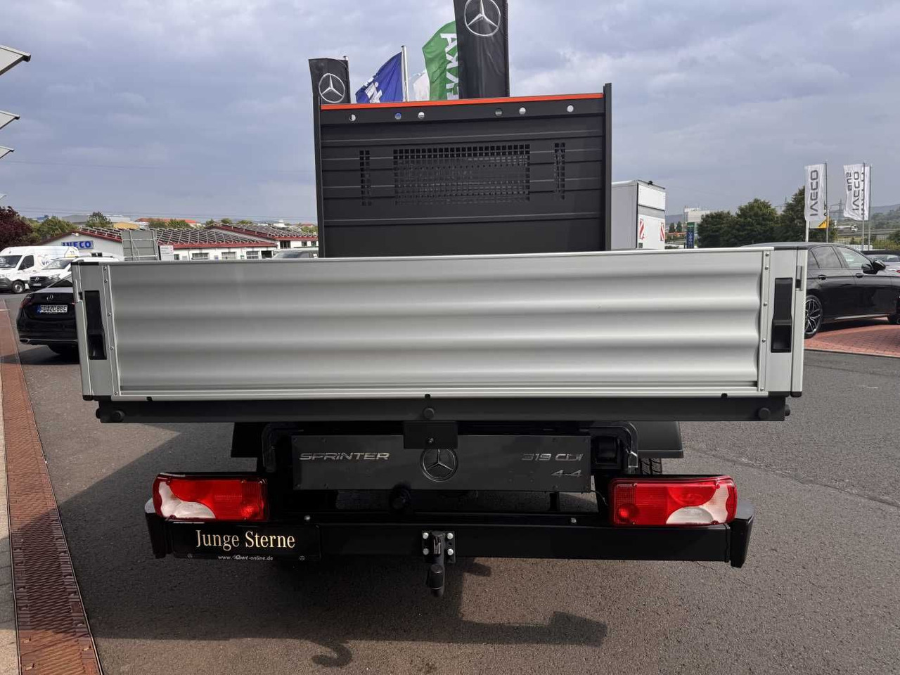 Mercedes-Benz Sprinter 319 CDI 4x4 DoKa AHK3,5 Klima Kamera - Tenteli kamyonet, Çift kabin kamyonet: fotoğraf 5 Mercedes-Benz Sprinter 319 CDI 4x4 DoKa AHK3,5 Klima Kamera - Tenteli kamyonet, Çift kabin kamyonet: fotoğraf 5