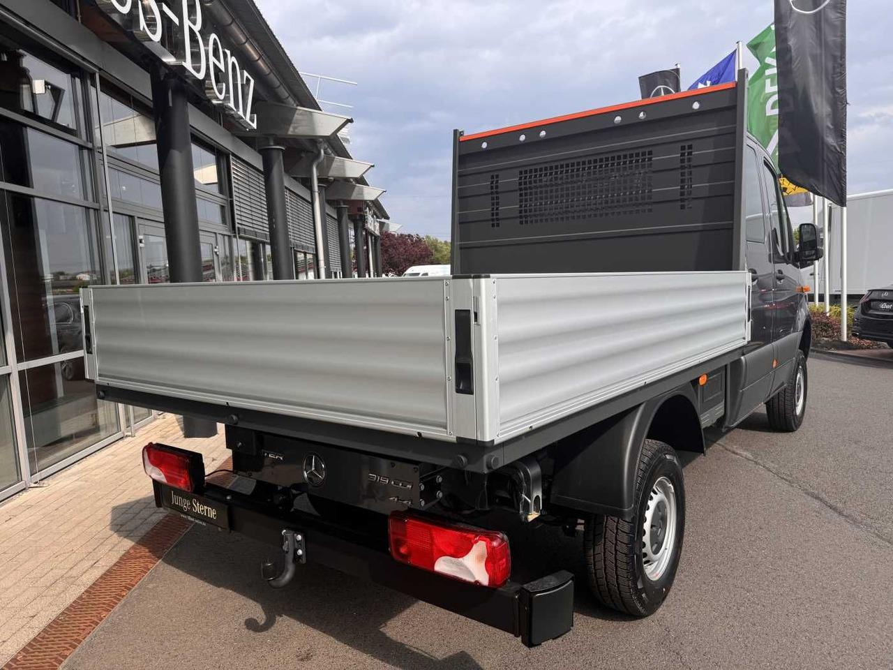 Mercedes-Benz Sprinter 319 CDI 4x4 DoKa AHK3,5 Klima Kamera - Tenteli kamyonet, Çift kabin kamyonet: fotoğraf 4 Mercedes-Benz Sprinter 319 CDI 4x4 DoKa AHK3,5 Klima Kamera - Tenteli kamyonet, Çift kabin kamyonet: fotoğraf 4
