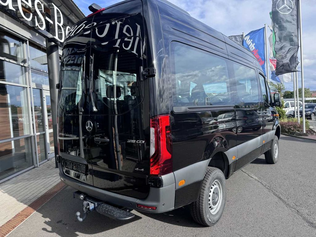 Mercedes-Benz Sprinter 319 CDI 4x4 Tourer AHK Dachklima LED - Minibüs, Minivan: fotoğraf 4 Mercedes-Benz Sprinter 319 CDI 4x4 Tourer AHK Dachklima LED - Minibüs, Minivan: fotoğraf 4