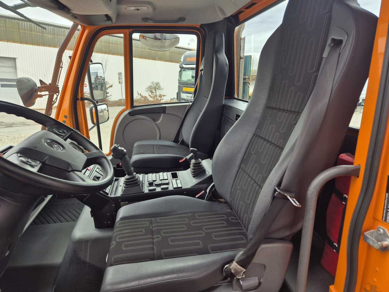 Yeni Damperli kamyon Mercedes-Benz Unimog U423 4x4 Hydrostat Zapfwelle: fotoğraf 11