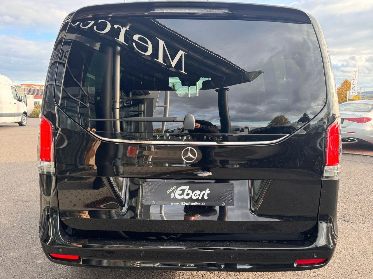 Mercedes-Benz V 300 d EXCLUSIVE AIRMATIC AHK2,5 Standheiz - Station wagon: fotoğraf 5 Mercedes-Benz V 300 d EXCLUSIVE AIRMATIC AHK2,5 Standheiz - Station wagon: fotoğraf 5