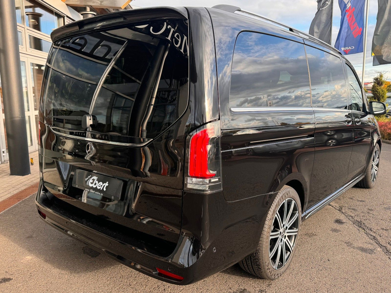 Mercedes-Benz V 300 d EXCLUSIVE AIRMATIC AHK2,5 Standheiz - Station wagon: fotoğraf 4 Mercedes-Benz V 300 d EXCLUSIVE AIRMATIC AHK2,5 Standheiz - Station wagon: fotoğraf 4