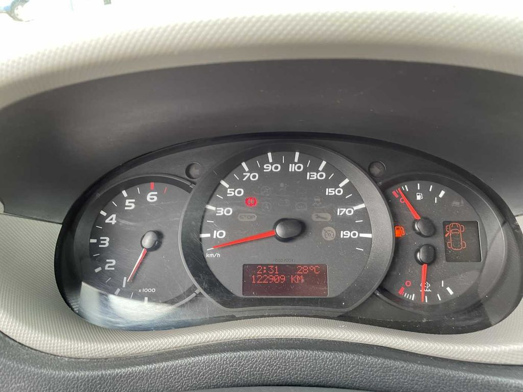 Araç üzerine platform, Kamyonet Renault Master 2.3 dCi / KLUBB K26, 12m: fotoğraf 13