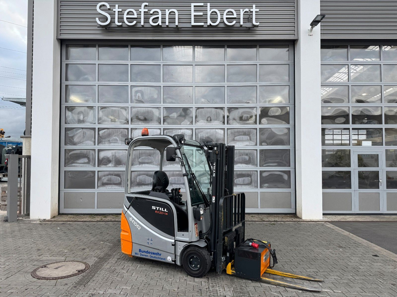 Still RX 20-14 / Triplex: 4,3m / nur 1.147h! / SS - Elektrikli forklift: fotoğraf 1 Still RX 20-14 / Triplex: 4,3m / nur 1.147h! / SS - Elektrikli forklift: fotoğraf 1