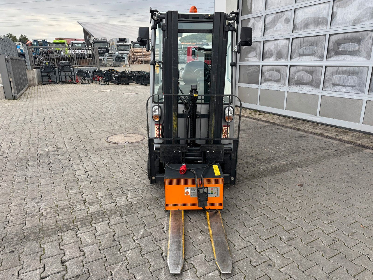 Still RX 20-14 / Triplex: 4,3m / nur 1.147h! / SS - Elektrikli forklift: fotoğraf 4 Still RX 20-14 / Triplex: 4,3m / nur 1.147h! / SS - Elektrikli forklift: fotoğraf 4