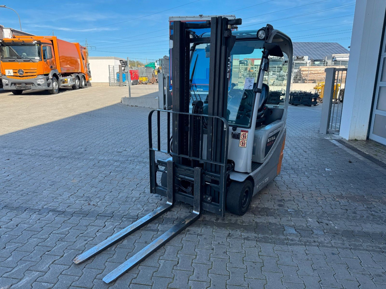 Still RX20-14 / Triplex: 4.60m! / nur 2.438h! / SS - Elektrikli forklift: fotoğraf 5 Still RX20-14 / Triplex: 4.60m! / nur 2.438h! / SS - Elektrikli forklift: fotoğraf 5