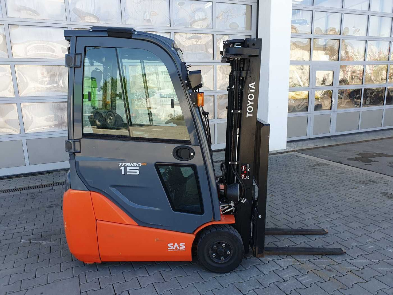 Toyota 8FBET15 / Triplex: 4.30m / nur 3.489h! / 2022 - Elektrikli forklift: fotoğraf 2 Toyota 8FBET15 / Triplex: 4.30m / nur 3.489h! / 2022 - Elektrikli forklift: fotoğraf 2