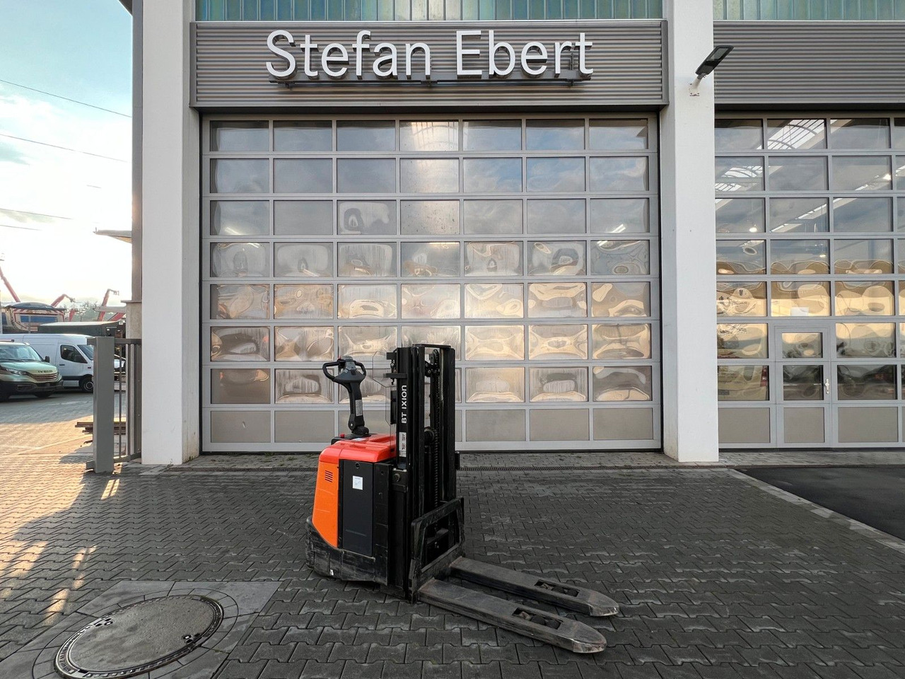 Toyota SPE 125 L / nur 382h ! / Hochhubwagen / 3.350mm - Istif makinası: fotoğraf 1 Toyota SPE 125 L / nur 382h ! / Hochhubwagen / 3.350mm - Istif makinası: fotoğraf 1