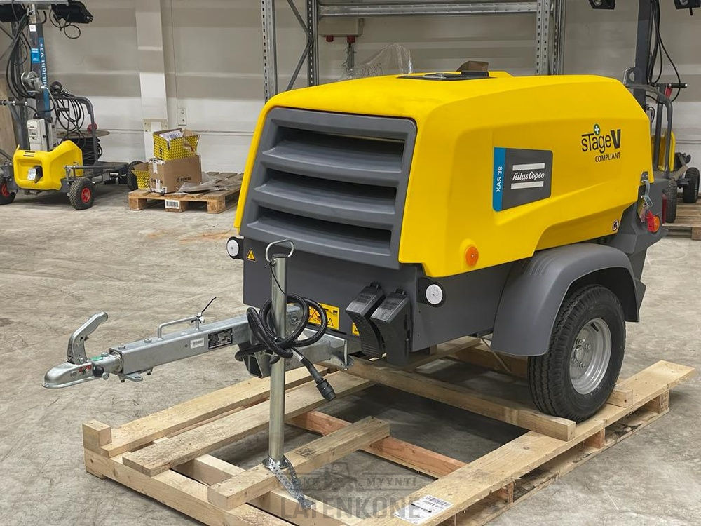 Atlas Copco XAS 38 StV Vaunukompressori UUSI - Hava kompresörü: fotoğraf 2 Atlas Copco XAS 38 StV Vaunukompressori UUSI - Hava kompresörü: fotoğraf 2