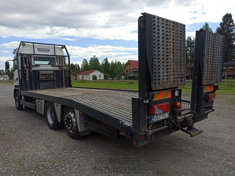 MAN TGA 6x2 koneenkuljetusauto - Araba taşıyıcı kamyon: fotoğraf 5 MAN TGA 6x2 koneenkuljetusauto - Araba taşıyıcı kamyon: fotoğraf 5