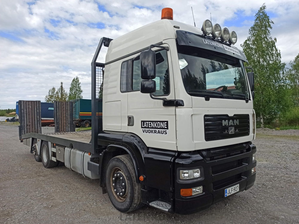 MAN TGA 6x2 koneenkuljetusauto - Araba taşıyıcı kamyon: fotoğraf 1 MAN TGA 6x2 koneenkuljetusauto - Araba taşıyıcı kamyon: fotoğraf 1