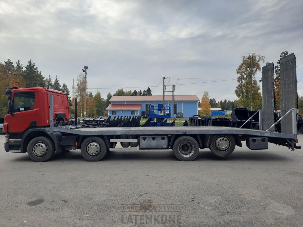 Scania P380 8x2 koneenkuljetusauto - Araba taşıyıcı kamyon: fotoğraf 5 Scania P380 8x2 koneenkuljetusauto - Araba taşıyıcı kamyon: fotoğraf 5