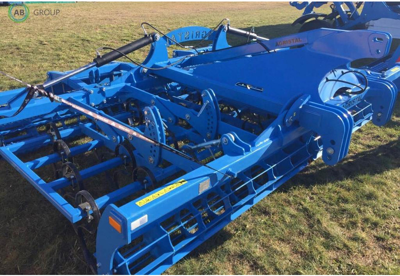 AGRISTAL Hydraulically folding seedbed cultivator/ - Kültivatör: fotoğraf 2 AGRISTAL Hydraulically folding seedbed cultivator/ - Kültivatör: fotoğraf 2