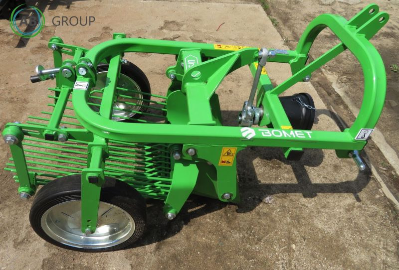 Bomet Ursa Z655/1 vibrating potato digger with rear discharge – available immediately - Patates hasat makinesi: fotoğraf 2 Bomet Ursa Z655/1 vibrating potato digger with rear discharge – available immediately - Patates hasat makinesi: fotoğraf 2